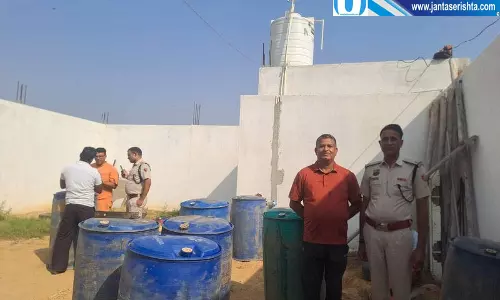 रेवाड़ी में ईंधन माफियाओं पर शिकंजा कसने की तैयारी, लगातार हो रहे छापे रेवाड़ी में ईंधन माफियाओं पर शिकंजा कसने की तैयारी, लगातार हो रहे छापे