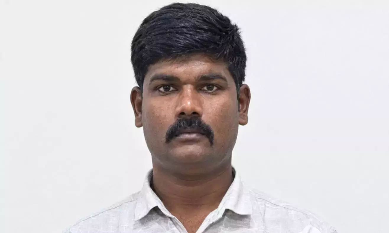 Telangana: साइबराबाद पुलिस ने संपत्ति अपराधी के खिलाफ पीडी अधिनियम लागू किया Telangana: साइबराबाद पुलिस ने संपत्ति अपराधी के खिलाफ पीडी अधिनियम लागू किया