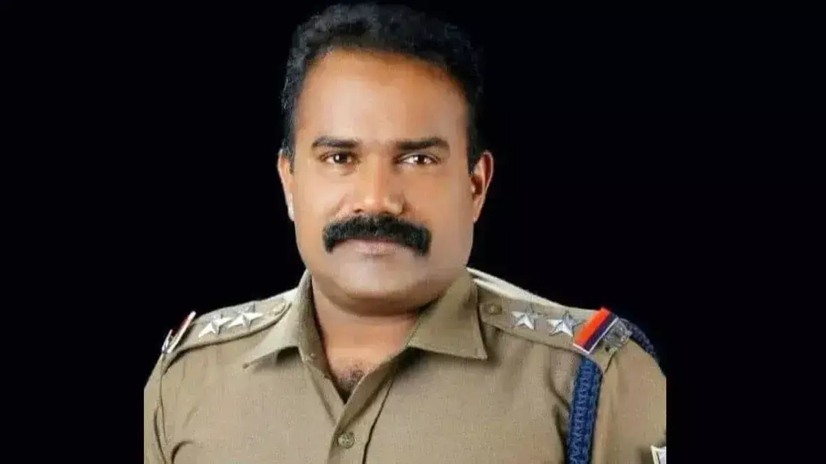 अटिंगल: घर में संदिग्ध अवस्था में मिला पुलिसकर्मी का शव अटिंगल: घर में संदिग्ध अवस्था में मिला पुलिसकर्मी का शव