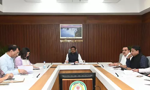 केबिनेट सचिव ने संभावित चक्रवात ‘अर्नब’ से निपटने राज्य के मुख्य सचिवों से की वीडियो कॉन्फ्रेंस