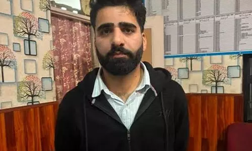 कुलगाम पुलिस की त्वरित कार्रवाई, दो घंटे में हिट-एंड-रन आरोपी गिरफ्तार कुलगाम पुलिस की त्वरित कार्रवाई, दो घंटे में हिट-एंड-रन आरोपी गिरफ्तार