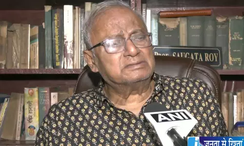 खड़गे के बयान पर सियासी घमासान, समर्थन में आए टीएमसी सांसद