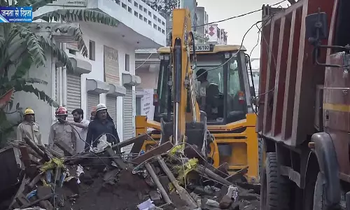हर्ष विहार में बड़ा हादसा, रातभर रेस्क्यू के बाद मिले दो शव हर्ष विहार में बड़ा हादसा, रातभर रेस्क्यू के बाद मिले दो शव
