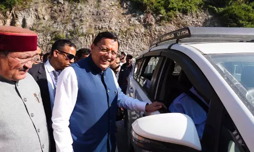 मुख्यमंत्री धामी ने रुद्रप्रयाग में पुल-सुरंग परियोजना और संगम लाइब्रेरी का किया अवलोकन मुख्यमंत्री धामी ने रुद्रप्रयाग में पुल-सुरंग परियोजना और संगम लाइब्रेरी का किया अवलोकन