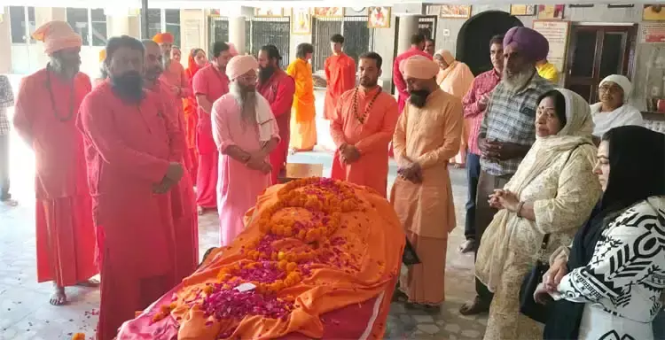 संत समाज ने साध्वी सुदेश मुनि उदासीन को दी भावभीनी श्रद्धांजलि