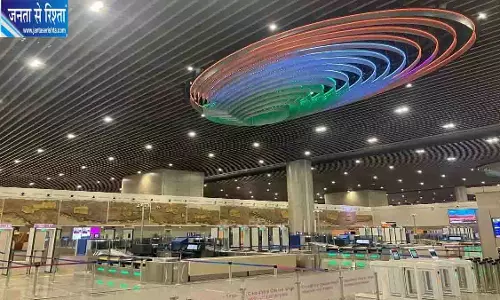 लखनऊ एयरपोर्ट रचेगा इतिहास, पहली बार बोइंग 777 की लैंडिंग