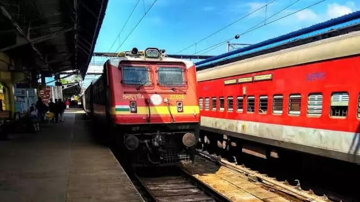 खातीपुरा-सांतरागाछी एक्सप्रेस को केंद्रीय रेलमंत्री दिखाएंगे हरी झंडी खातीपुरा-सांतरागाछी एक्सप्रेस को केंद्रीय रेलमंत्री दिखाएंगे हरी झंडी