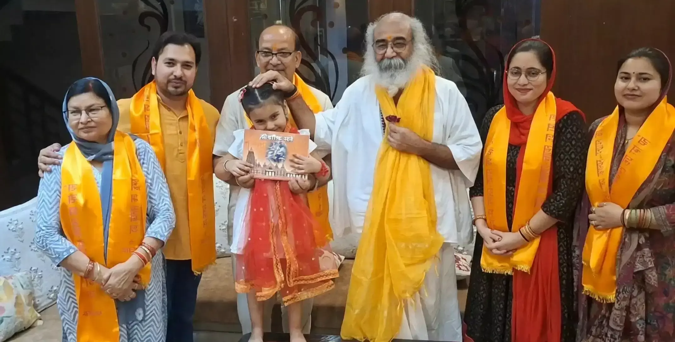 आचार्य प्रमोद कृष्णम ने अखिलेश पर साधा निशाना, अपमान का लगाया आरोप आचार्य प्रमोद कृष्णम ने अखिलेश पर साधा निशाना, अपमान का लगाया आरोप