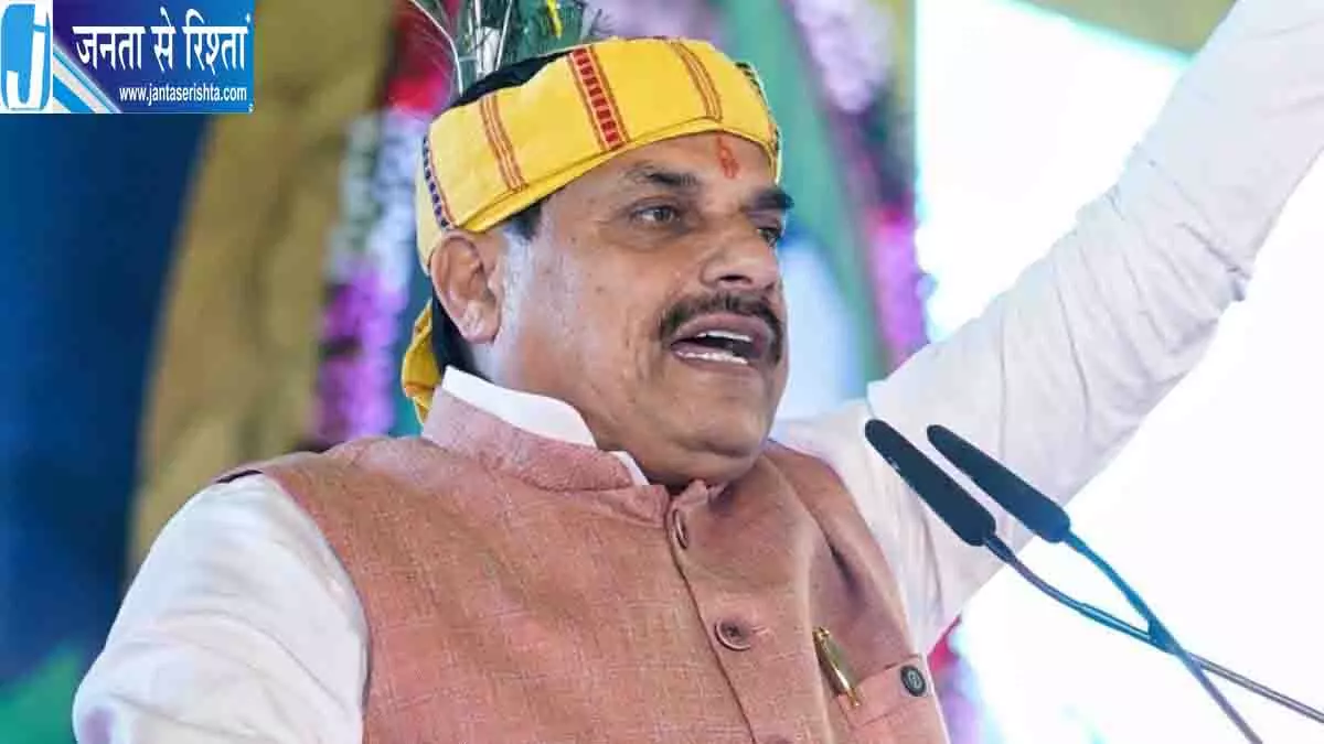सीएम मोहन यादव का बड़ा फैसला, हाथियों के उत्पात से बेघर परिवारों को मिलेगा पक्का घर सीएम मोहन यादव का बड़ा फैसला, हाथियों के उत्पात से बेघर परिवारों को मिलेगा पक्का घर