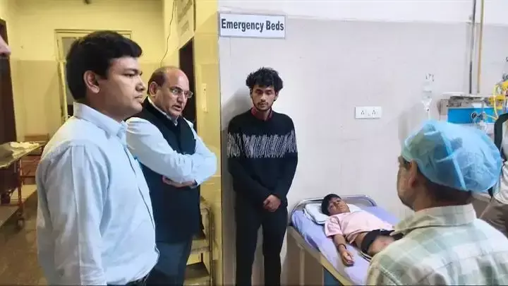जबलपुर में बिजली करंट से दो लोगों की जान गई, मुख्यमंत्री ने जताया शोक जबलपुर में बिजली करंट से दो लोगों की जान गई, मुख्यमंत्री ने जताया शोक