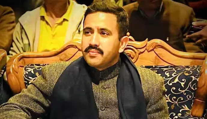 नए चेहरों को दिया जाए चुनाव में मौका, विक्रमादित्य सिंह ने की पैरवी नए चेहरों को दिया जाए चुनाव में मौका, विक्रमादित्य सिंह ने की पैरवी