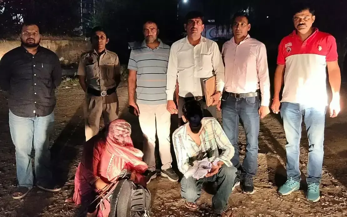 सिरसा में नशा तस्करी के खिलाफ कार्रवाई, दो आरोपी पकड़े सिरसा में नशा तस्करी के खिलाफ कार्रवाई, दो आरोपी पकड़े