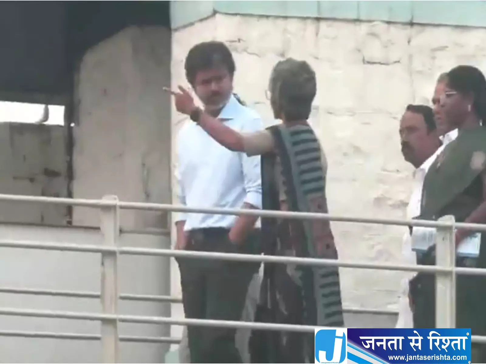 तमिलनाडु में मानसून की तैयारी तेज, CM विजय ने झील का किया निरीक्षण तमिलनाडु में मानसून की तैयारी तेज, CM विजय ने झील का किया निरीक्षण