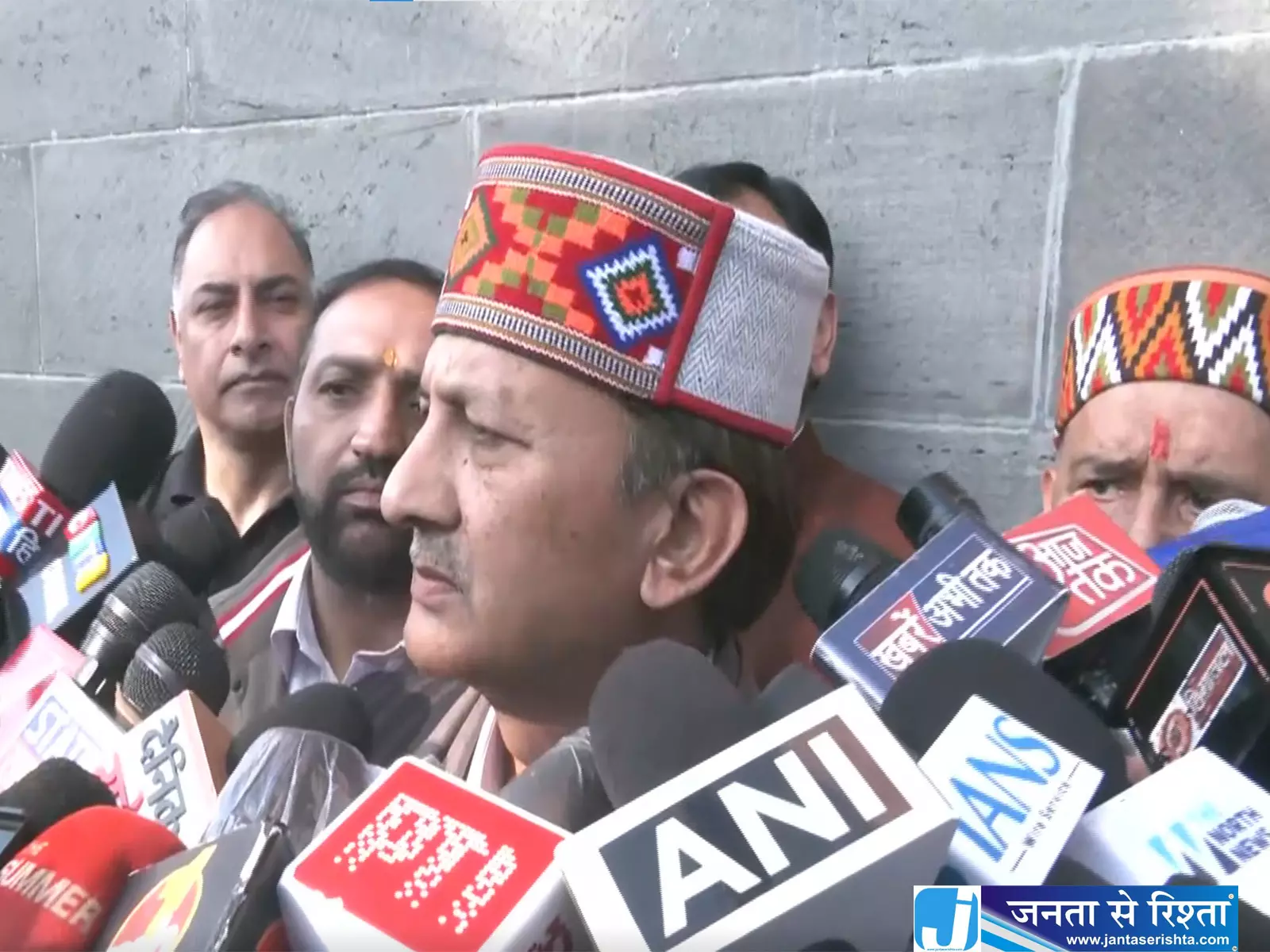 शिमला में खड़गे की टिप्पणी के खिलाफ भाजपा का प्रदर्शन शिमला में खड़गे की टिप्पणी के खिलाफ भाजपा का प्रदर्शन