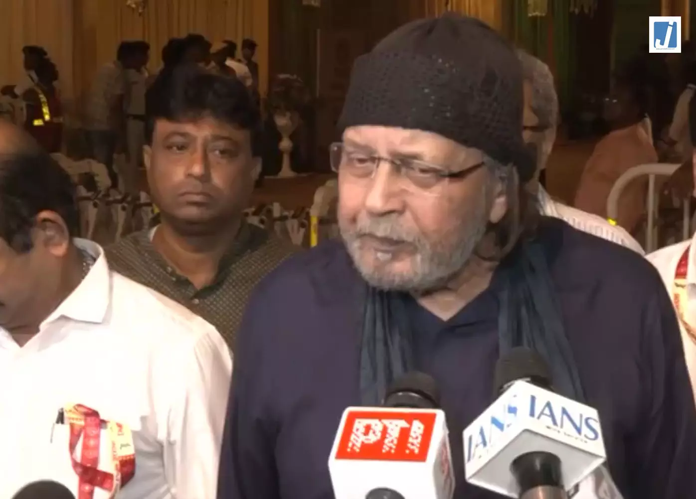 राहुल गांधी की 1 नवंबर की रैली पर मिथुन चक्रवर्ती का बयान राहुल गांधी की 1 नवंबर की रैली पर मिथुन चक्रवर्ती का बयान