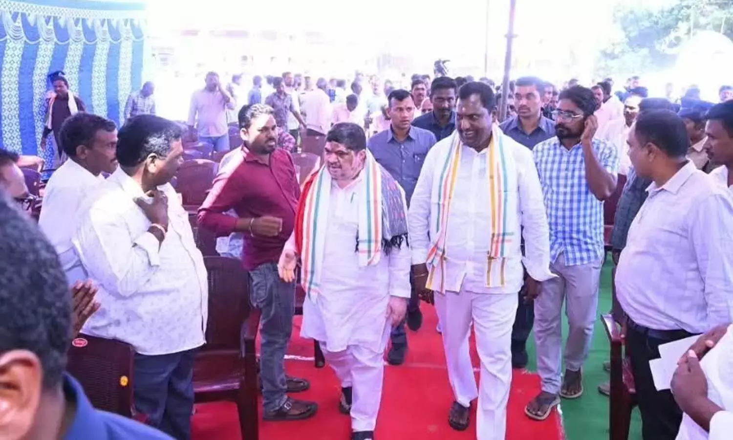 Telangana: बेहतर तीर्थयात्रियों और यात्री सुविधाओं के लिए धर्मपुरी तैयार Telangana: बेहतर तीर्थयात्रियों और यात्री सुविधाओं के लिए धर्मपुरी तैयार