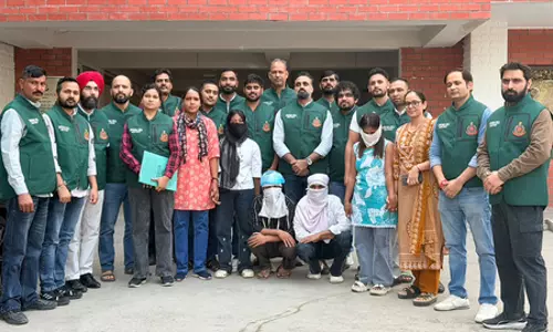 टाइगर श्रॉफ फायरिंग केस: गिरफ्तार बबीता और राधा की भूमिका की जांच तेज, रेकी का शक टाइगर श्रॉफ फायरिंग केस: गिरफ्तार बबीता और राधा की भूमिका की जांच तेज, रेकी का शक
