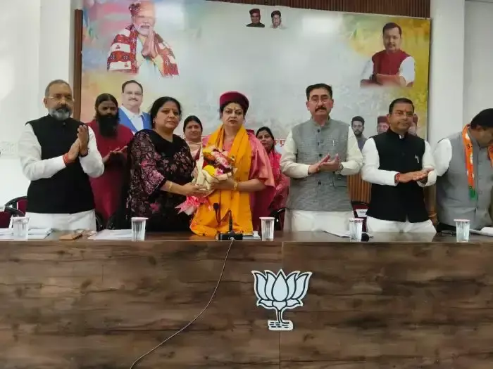 एसआईआर पर कांग्रेस जनता को गुमराह कर रही है : दर्शना सिंह