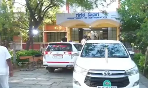 एमएलसी चुनाव: यूपी, बिहार, महाराष्ट्र और कर्नाटक में 28 सीटों के लिए मतगणना जारी एमएलसी चुनाव: यूपी, बिहार, महाराष्ट्र और कर्नाटक में 28 सीटों के लिए मतगणना जारी