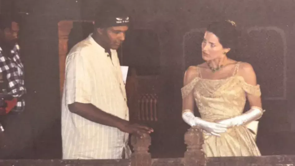 लगान शूटिंग के पल: रेचल शेली ने सराहा आशुतोष गोवारिकर का शांत स्वभाव लगान शूटिंग के पल: रेचल शेली ने सराहा आशुतोष गोवारिकर का शांत स्वभाव