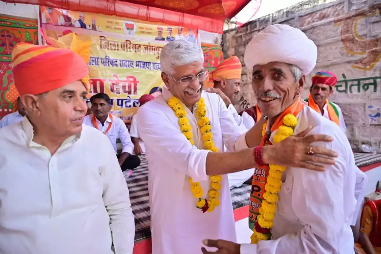 विपक्ष पर शेखावत का हमला, सत्ता के लिए झूठ बोलने का आरोप विपक्ष पर शेखावत का हमला, सत्ता के लिए झूठ बोलने का आरोप