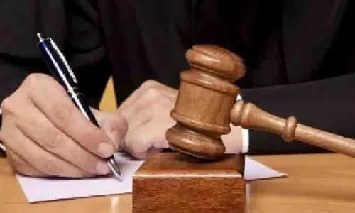 बहन को IAS बनाने की चाहत, उम्रकैद के कैदी ने मांगी पैरोल, HC का इनकार बहन को IAS बनाने की चाहत, उम्रकैद के कैदी ने मांगी पैरोल, HC का इनकार