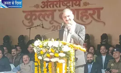 CM सुक्खू का बड़ा ऐलान: देवी-देवताओं का नजराना बढ़ा, बजंतरियों को मिलेगा अधिक मानदे CM सुक्खू का बड़ा ऐलान: देवी-देवताओं का नजराना बढ़ा, बजंतरियों को मिलेगा अधिक मानदे