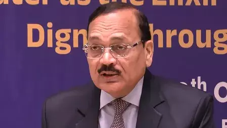 आय से अधिक संपत्ति मामला: वकील पर भड़के CJI सूर्यकांत आय से अधिक संपत्ति मामला: वकील पर भड़के CJI सूर्यकांत