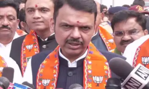 Maharashtra में सूखे से परेशान किसानों को राहत, सरकार देगी 5-5 हजार रुपये की सहायता Maharashtra में सूखे से परेशान किसानों को राहत, सरकार देगी 5-5 हजार रुपये की सहायता