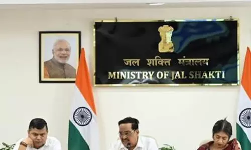 जल शक्ति मंत्री ने अधिकारियों को दिए परियोजनाएं शीघ्र पूरी करने के निर्देश