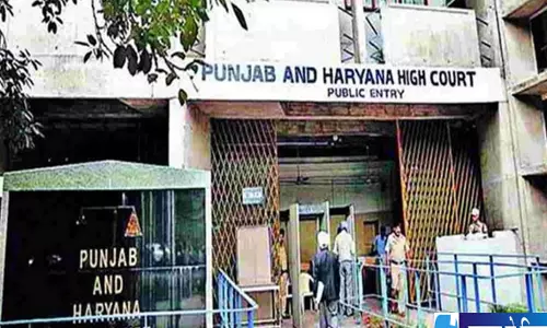 Punjab के कर्मचारियों के DA बकाये पर बड़ा फैसला, हाईकोर्ट ने मुख्य सचिव को किया तलब Punjab के कर्मचारियों के DA बकाये पर बड़ा फैसला, हाईकोर्ट ने मुख्य सचिव को किया तलब
