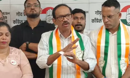 Goa: चोडनकर ने सावंत सरकार को घेरा, लगाए गंभीर आरोप Goa: चोडनकर ने सावंत सरकार को घेरा, लगाए गंभीर आरोप