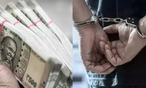 हरियाणा में ACB की बड़ी कार्रवाई, मेडिकल कॉलेज का कर्मचारी 22 हजार रिश्वत लेते गिरफ्तार हरियाणा में ACB की बड़ी कार्रवाई, मेडिकल कॉलेज का कर्मचारी 22 हजार रिश्वत लेते गिरफ्तार