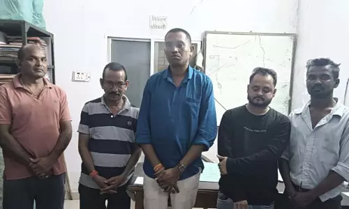 बिजली ऑफिस के पास चल रहा था जुए का खेल, 5 जुआरी गिरफ्तार