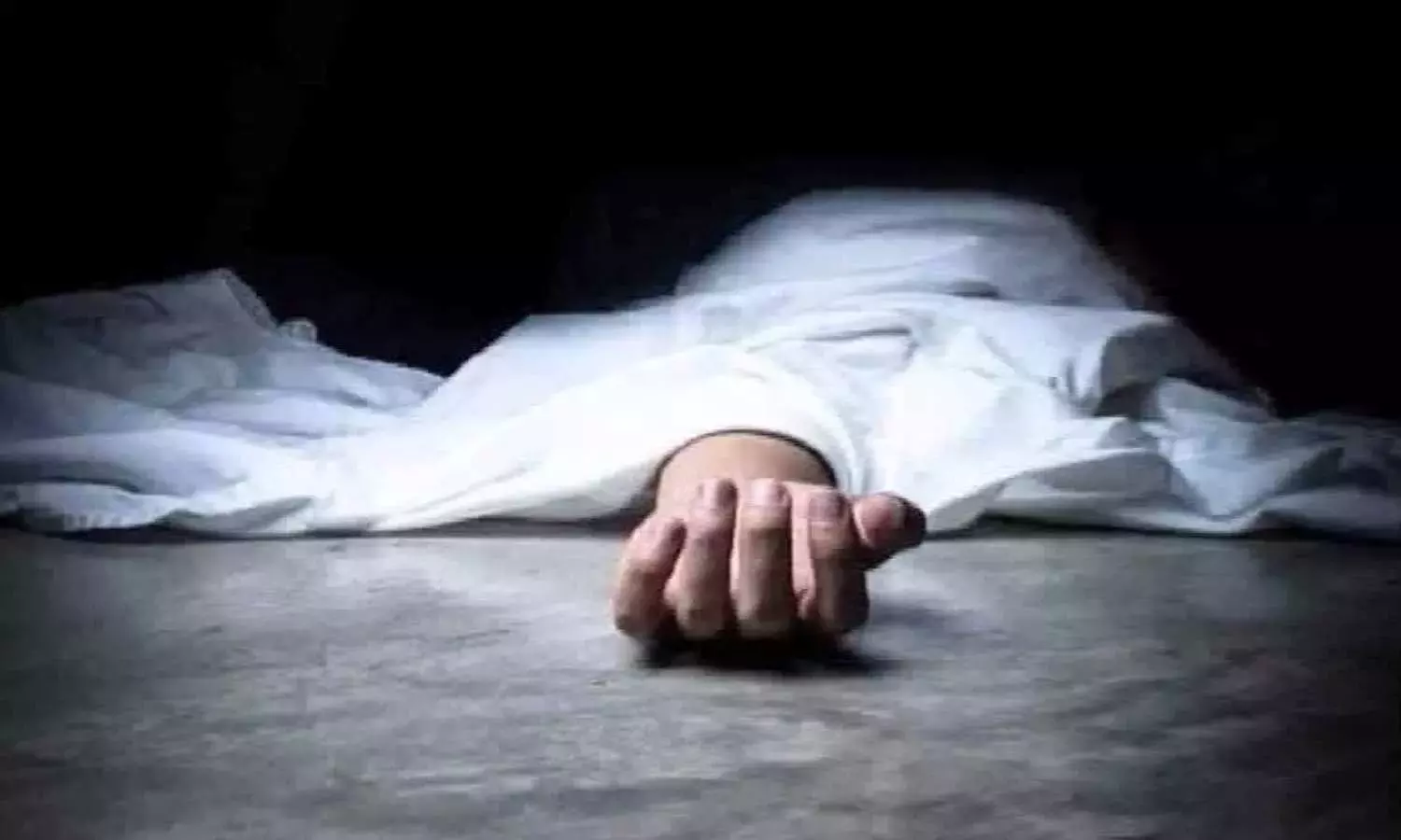 Telangana: सट्टेबाजी ऐप की लत इंसान को आत्महत्या के लिए प्रेरित करती है Telangana: सट्टेबाजी ऐप की लत इंसान को आत्महत्या के लिए प्रेरित करती है