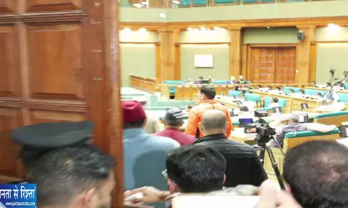 Dhami सरकार का विकास पर जोर, किसानों और पंचायतों को मिलेगा बढ़ावा Dhami सरकार का विकास पर जोर, किसानों और पंचायतों को मिलेगा बढ़ावा