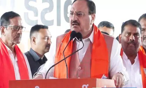 Congress ने सारी हदें पार कर दीं, खड़गे की PM मोदी पर टिप्पणी से भड़के जेपी नड्डा Congress ने सारी हदें पार कर दीं, खड़गे की PM मोदी पर टिप्पणी से भड़के जेपी नड्डा