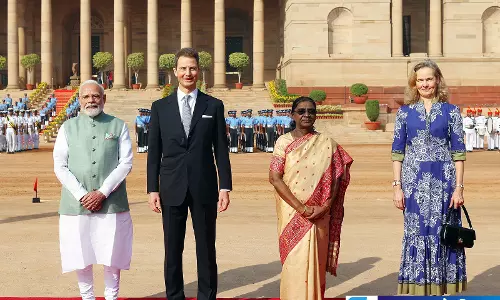 भारत दौरे पर प्रिंस एलॉइस, PM मोदी के साथ व्यापार, निवेश और नवाचार पर अहम बातचीत भारत दौरे पर प्रिंस एलॉइस, PM मोदी के साथ व्यापार, निवेश और नवाचार पर अहम बातचीत