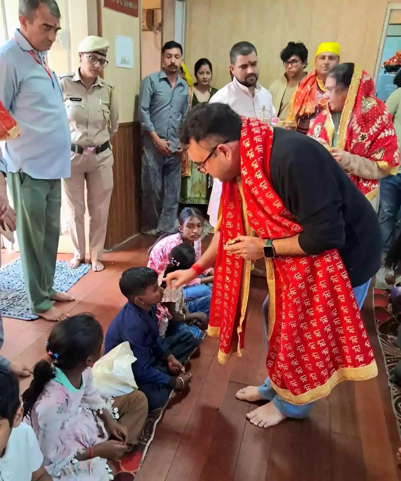 नवरात्र मेले में 1.32 लाख श्रद्धालुओं ने मां बालासुंदरी के दरबार में नवाया शीश नवरात्र मेले में 1.32 लाख श्रद्धालुओं ने मां बालासुंदरी के दरबार में नवाया शीश