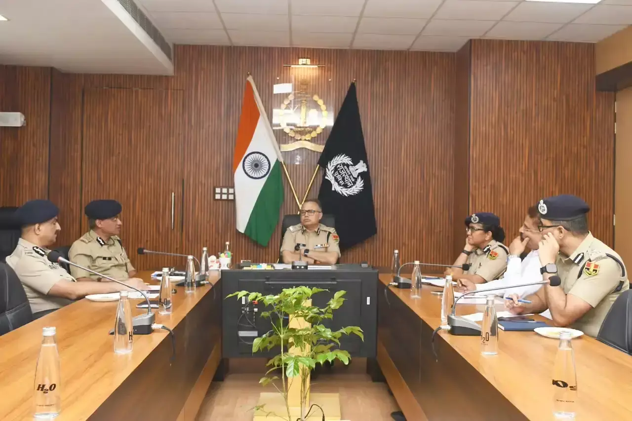 राष्ट्रीय एकता दिवस पर राजस्थान के हर पुलिस थाने में परेड राष्ट्रीय एकता दिवस पर राजस्थान के हर पुलिस थाने में परेड