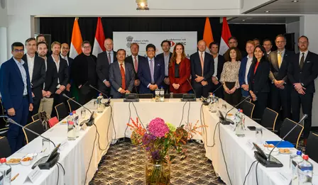 भारत में निवेश और चिप निर्माण के बड़े अवसर, डच कंपनियों को पीयूष गोयल ने दिया न्योता भारत में निवेश और चिप निर्माण के बड़े अवसर, डच कंपनियों को पीयूष गोयल ने दिया न्योता