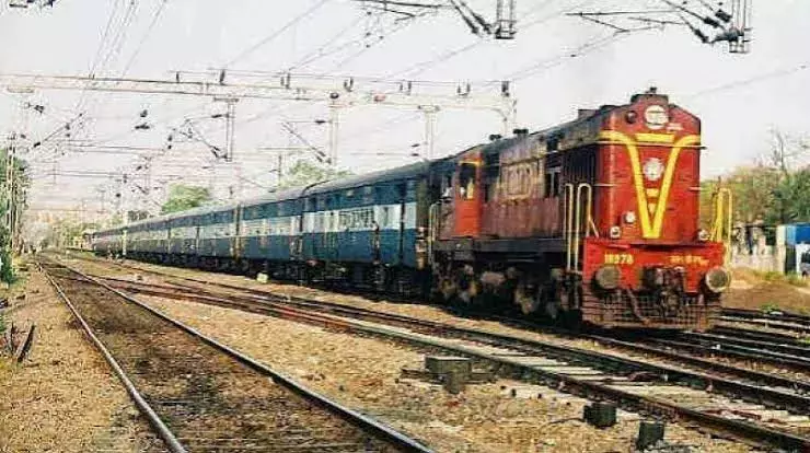 Telangana: एससीआर ने ट्रेन सुरक्षा की समीक्षा की Telangana: एससीआर ने ट्रेन सुरक्षा की समीक्षा की