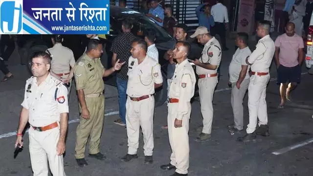 होटल की लीज को लेकर खूनी विवाद में आरोपी गिरफ्तार होटल की लीज को लेकर खूनी विवाद में आरोपी गिरफ्तार