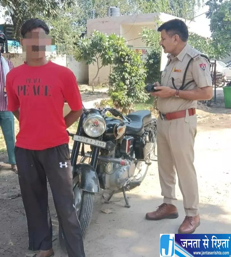 मॉडिफाइड बाइक साइलेंसर बना मुसीबत, कुरुक्षेत्र के युवाओं पर पुलिस की कार्रवाई मॉडिफाइड बाइक साइलेंसर बना मुसीबत, कुरुक्षेत्र के युवाओं पर पुलिस की कार्रवाई