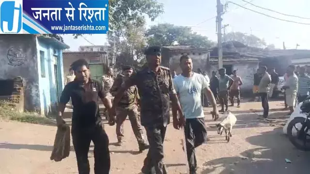 झरिया में नकली विदेशी शराब बनाने के अड्डे का भंडाफोड़ झरिया में नकली विदेशी शराब बनाने के अड्डे का भंडाफोड़