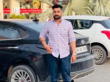 सड़क पर डंपर का कहर, 59 वर्षीय व्यक्ति की जान गई सड़क पर डंपर का कहर, 59 वर्षीय व्यक्ति की जान गई