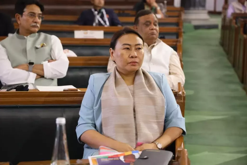 फांगनों ने ब्रिक्स संसदीय मंच में भाग लिया फांगनों ने ब्रिक्स संसदीय मंच में भाग लिया
