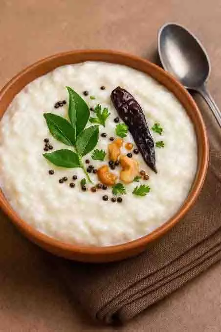 बचे हुए चावल से बनती है ये खास डिश, जानें रेसिपी बचे हुए चावल से बनती है ये खास डिश, जानें रेसिपी