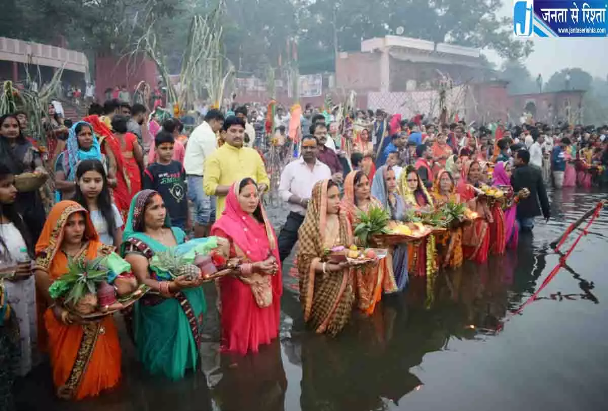 दिल्ली में छठ पूजा की धूम, बनेंगे 1400 से ज्यादा घाट, सार्वजनिक अवकाश के निर्देश दिल्ली में छठ पूजा की धूम, बनेंगे 1400 से ज्यादा घाट, सार्वजनिक अवकाश के निर्देश
