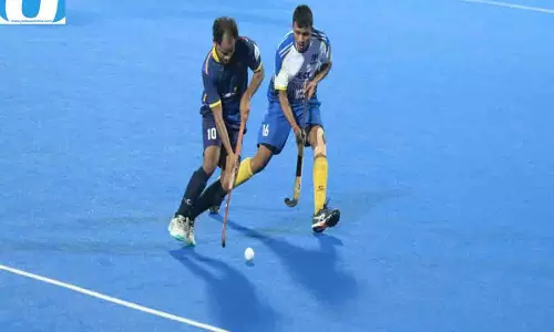 छत्तीसगढ़ हॉकी लीग में रोमांचक मुकाबला, 8 गोल के बाद भी नहीं निकला विजेता छत्तीसगढ़ हॉकी लीग में रोमांचक मुकाबला, 8 गोल के बाद भी नहीं निकला विजेता